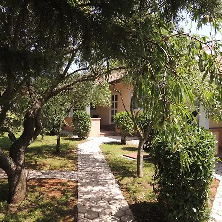 Vikendica Melisa 5 *