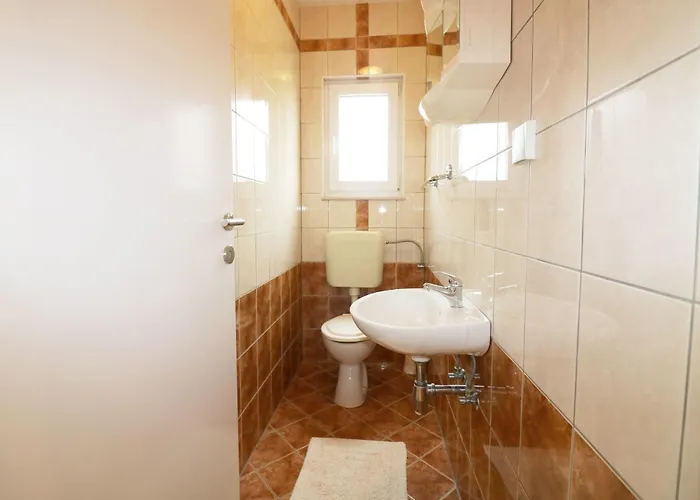 Melisa 5 Vikendica *